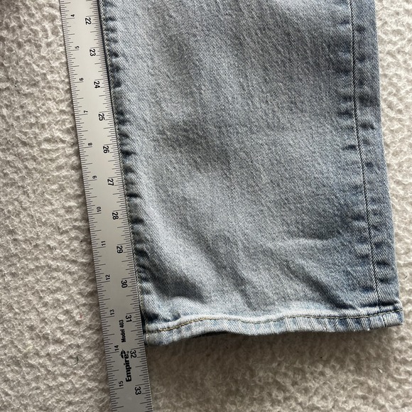 Levis 501 Jeans Mens 33x32 (Tag 32x32) Button Fly Light Wash Stretch Straight - Picture 11 of 15